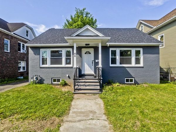 46 Knollwood St, Springfield, MA 01104