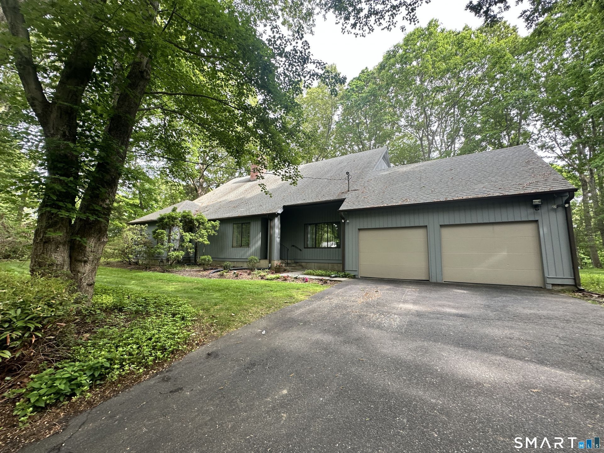110 Wedgewood, Easton, CT 06612 Main Photo