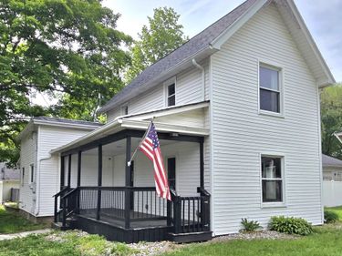 601 East Street , Liberty Center, OH 43532