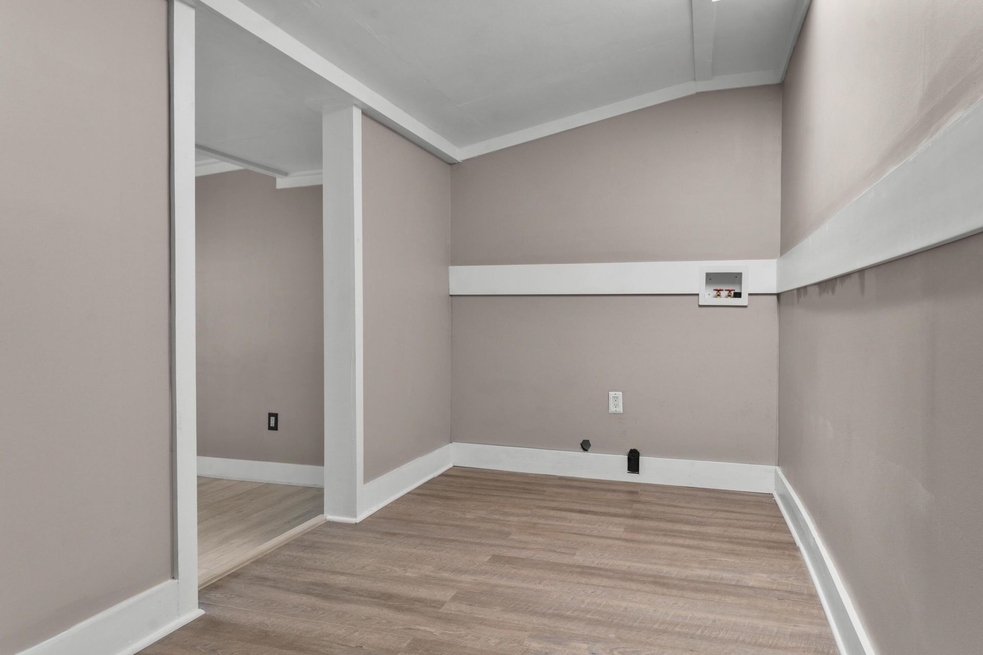 110 Poplar Grove Road Photo 26