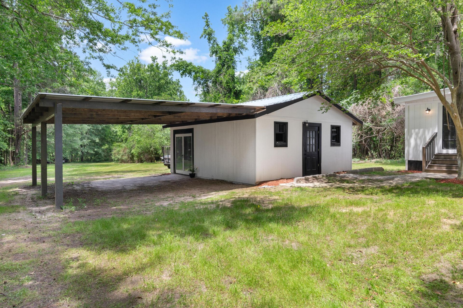 110 Poplar Grove Road Photo 4
