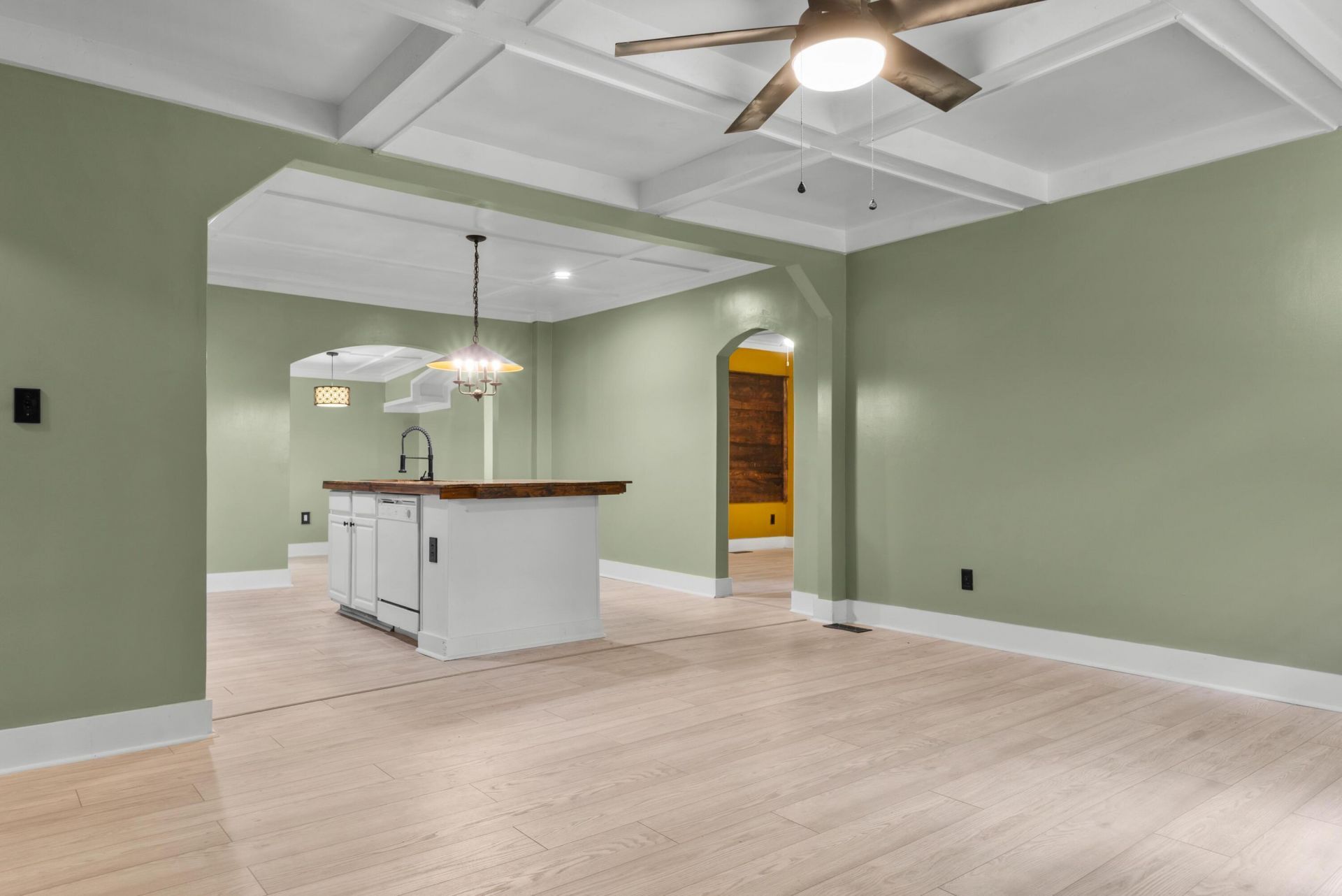 110 Poplar Grove Road Photo 8