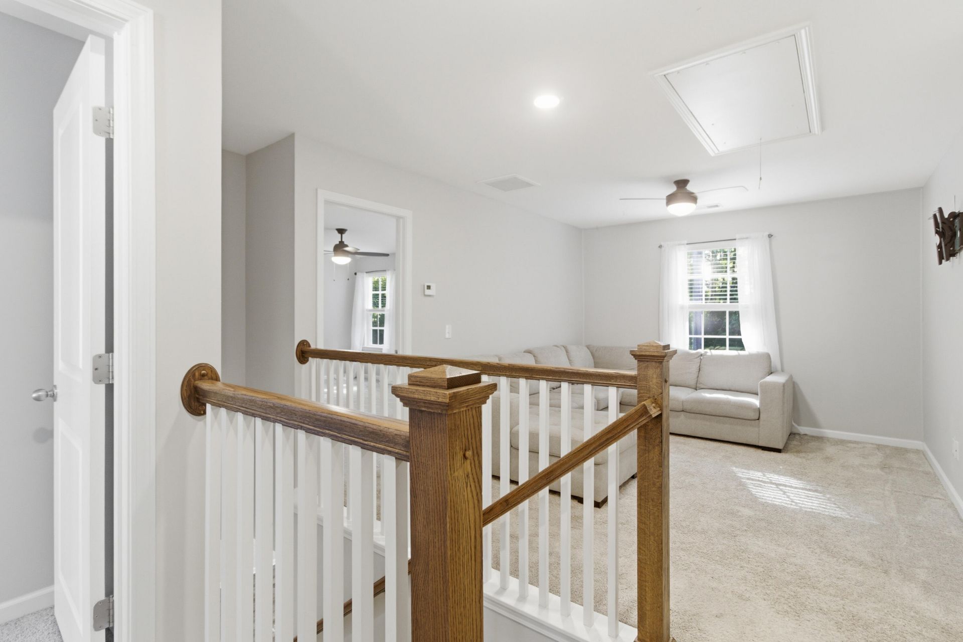 125 Caleb Court Photo 34