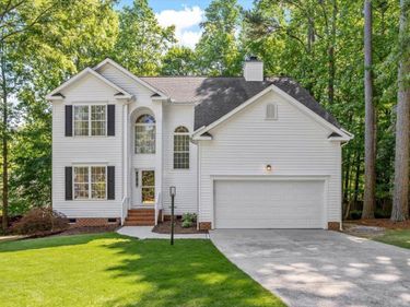 3005 Yorkmont Court, Apex, NC 27502