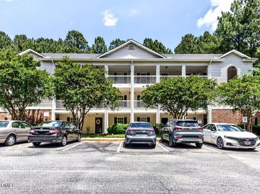3000 Trailwood Pines Lane, Unit 103, Raleigh, NC 27603