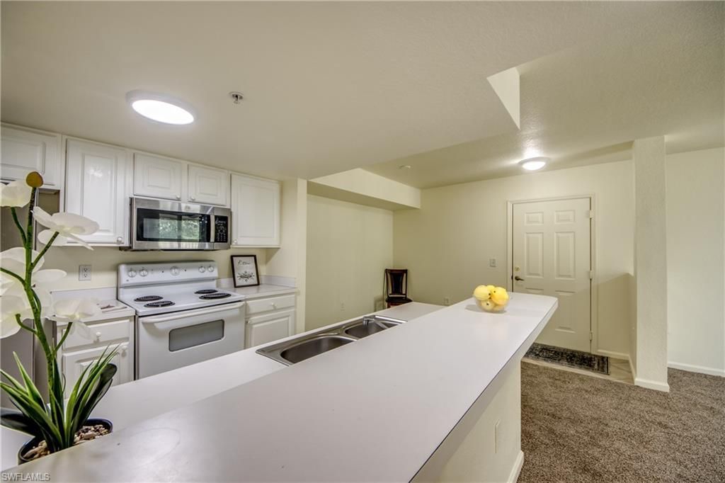 4149 Residence Dr , Unit 809, Fort Myers, FL 33901 Photo