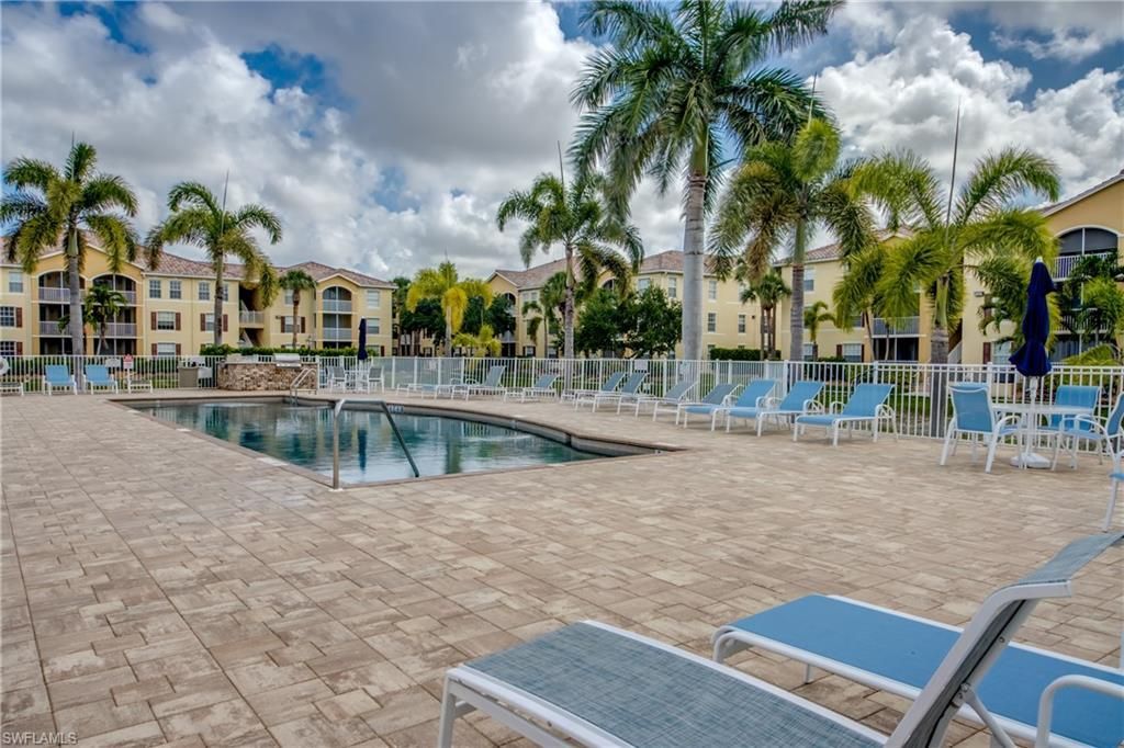 4149 Residence Dr , Unit 809, Fort Myers, FL 33901 Photo
