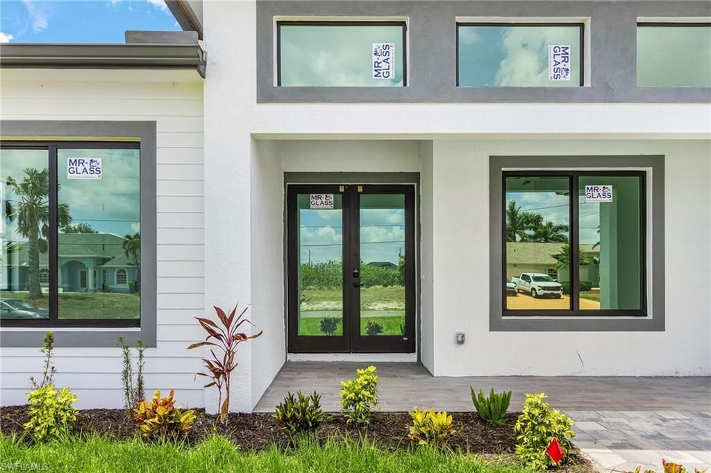 1322 NE 5th Pl , Cape Coral, FL 33909 Photo