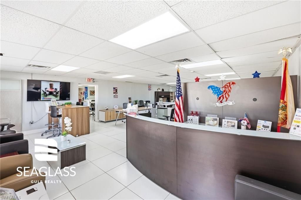 2730 Fowler St, Fort Myers, FL 33901 Photo