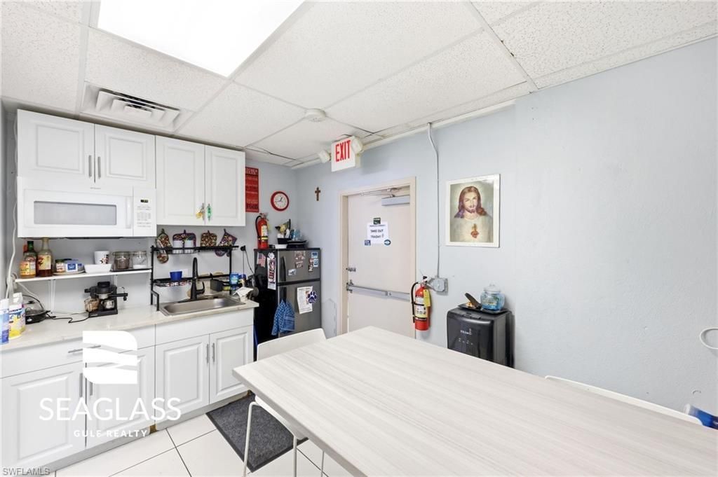 2730 Fowler St, Fort Myers, FL 33901 Photo