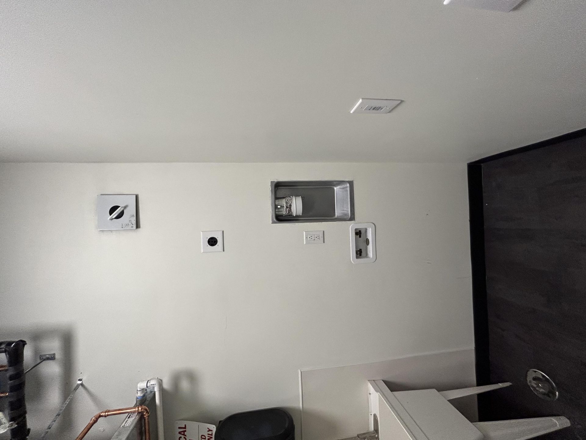 1117 Market Center Blvd. Photo 9