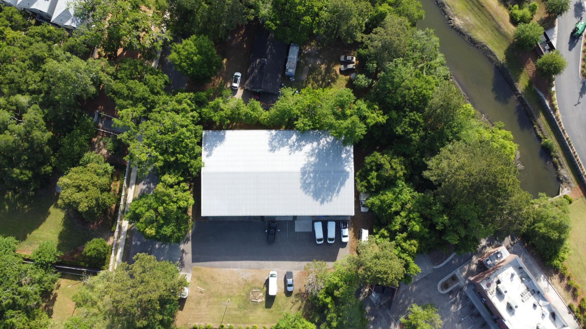 1045 5th Avenue  Photo 13