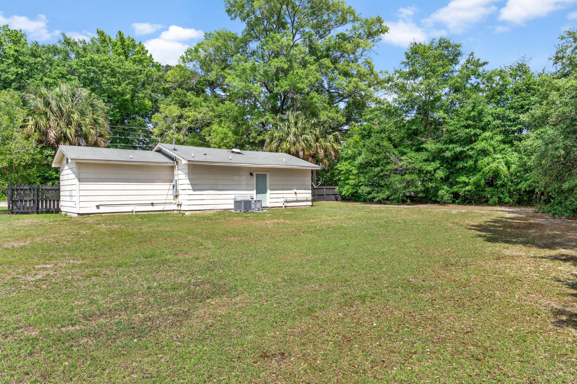 333 Mcgee Street  Photo 11