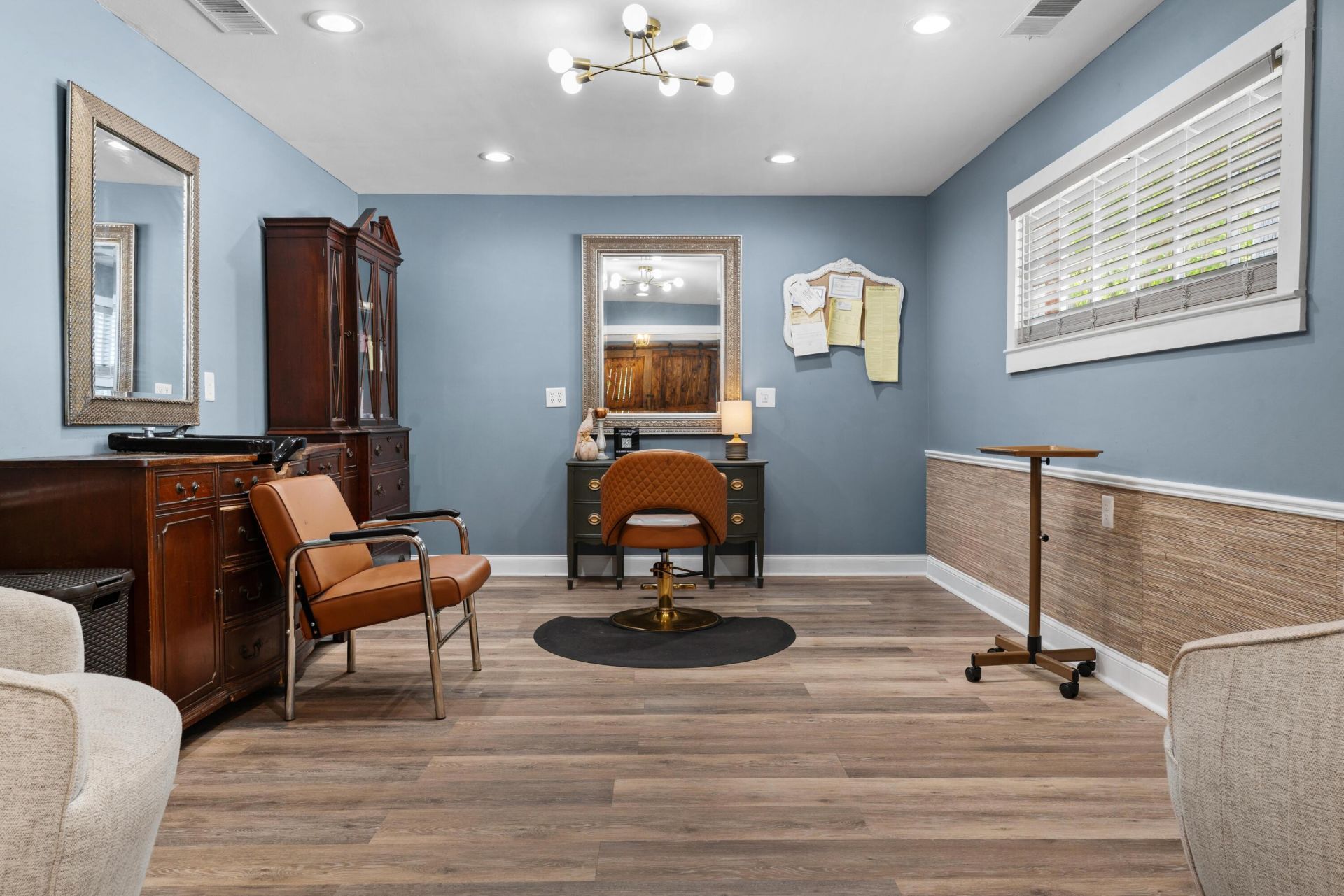 333 Mcgee Street  Photo 6