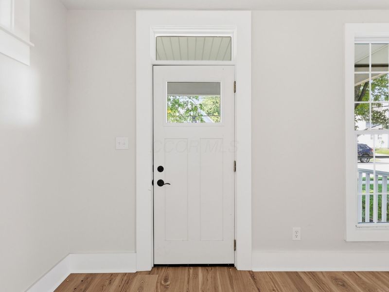 240 W 3rd Street, Marysville, OH 43040 Photo 5