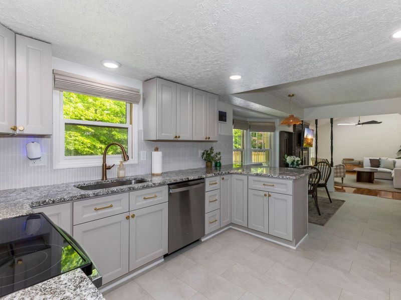 13179 Coventry Avenue , Pickerington, OH 43147 Photo 19