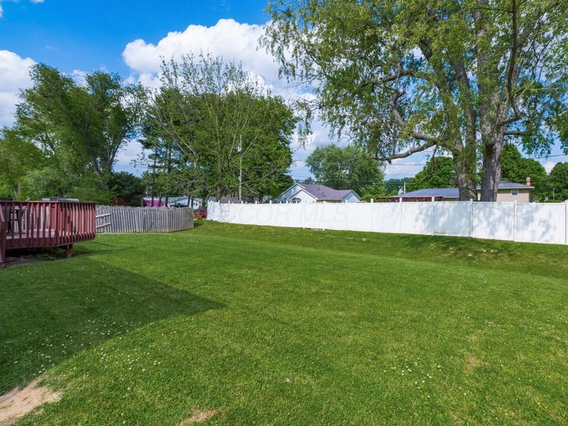 1950 Patrick Drive E, Newark, OH 43055 Photo 26