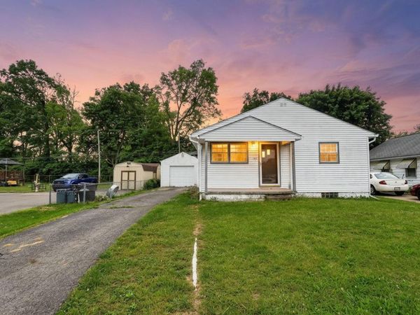 1695 Little Avenue , Columbus, OH 43223