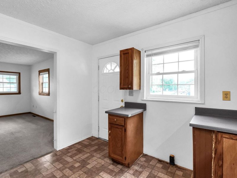 1695 Little Avenue , Columbus, OH 43223 Photo 11