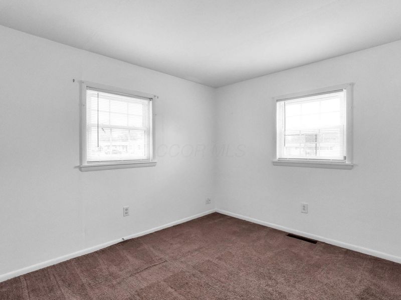 1695 Little Avenue , Columbus, OH 43223 Photo 14