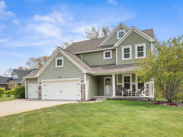 9384 Trafalgar Drive SE, Alto, MI 49302