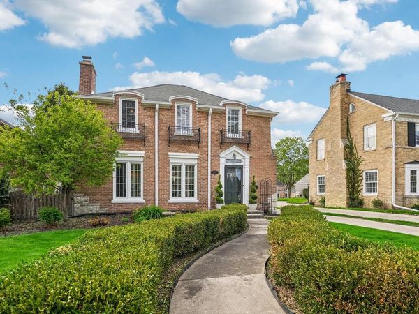 2411 N 96th STREET, Wauwatosa, WI 53226