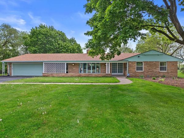 7300 S 92nd STREET, Franklin, WI 53132