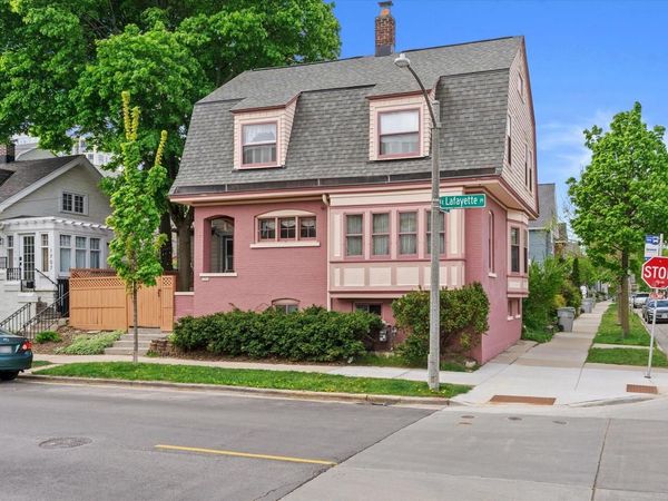 1701 E Lafayette PLACE, Milwaukee, WI 53202
