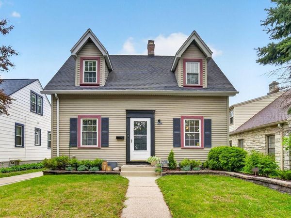119 N 69th STREET, Milwaukee, WI 53213