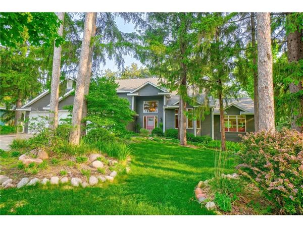 1005 Spruce Drive, Hudson, WI 54016
