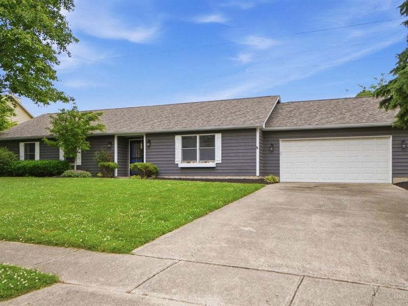 5956 Valleybrook Drive, Monroe, OH 45044 Photo 2