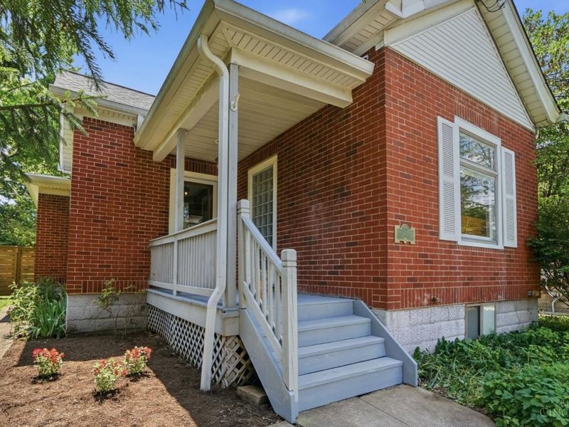 3331 Arrow Avenue, Cincinnati, OH 45213 Photo 2