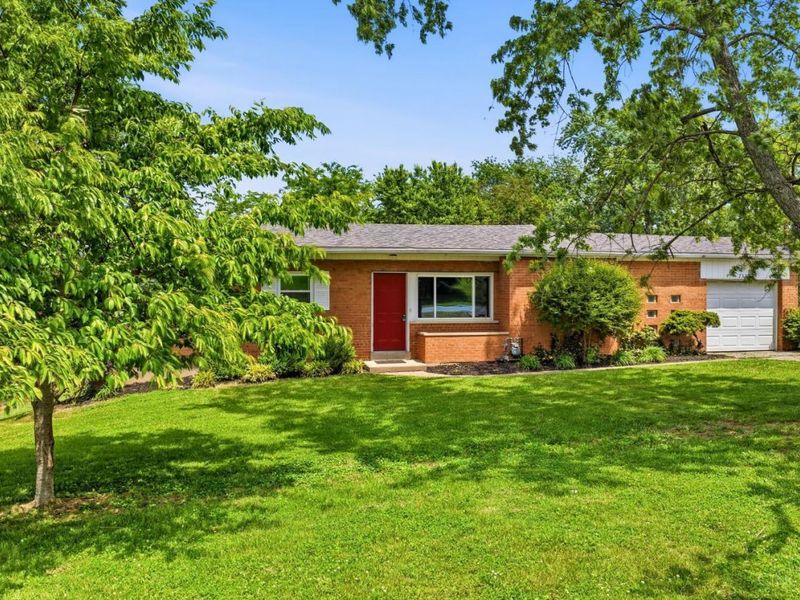 7336 Birchwood Drive, West Chester, OH 45069 Photo 1