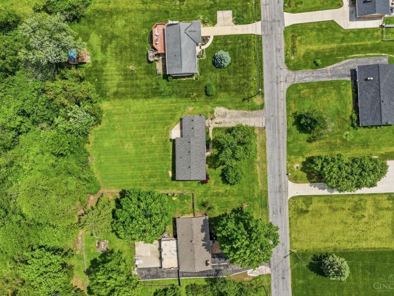 7336 Birchwood Drive, West Chester, OH 45069 Photo 2