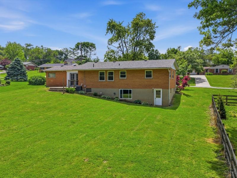 7336 Birchwood Drive, West Chester, OH 45069 Photo 6