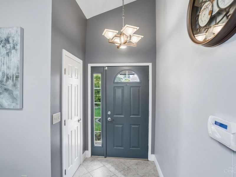 5230 Leatherwood Drive, West Chester, OH 45069 Photo 4
