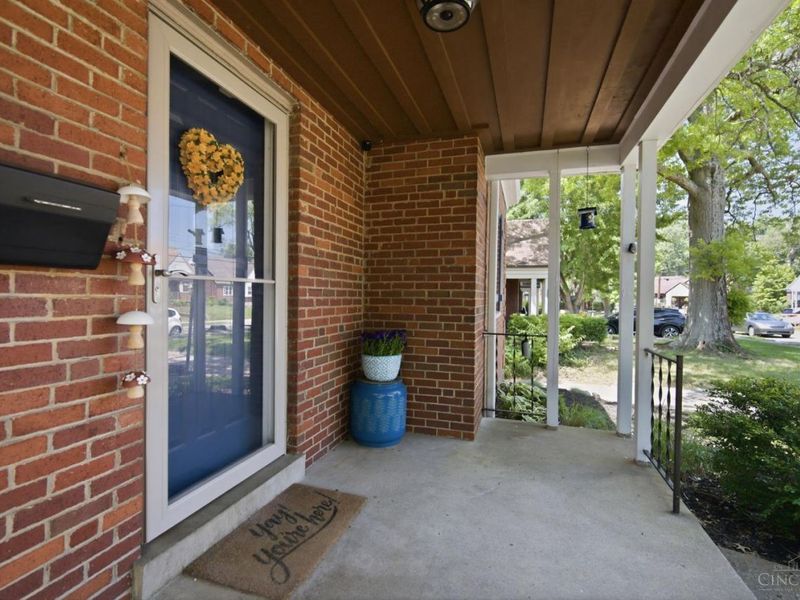 939 Winsray Court, Springfield Twp., OH 45224 Photo 4