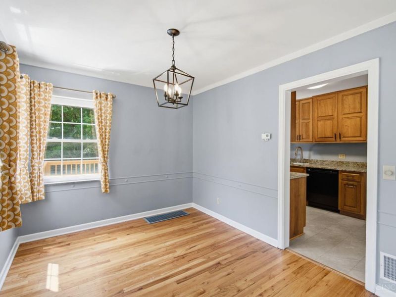 939 Winsray Court, Springfield Twp., OH 45224 Photo 8