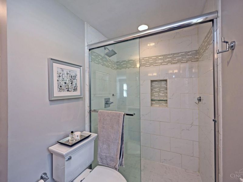 6453 Oldbarn Court, Madeira, OH 45243 Photo 32