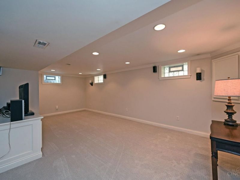 6453 Oldbarn Court, Madeira, OH 45243 Photo 41