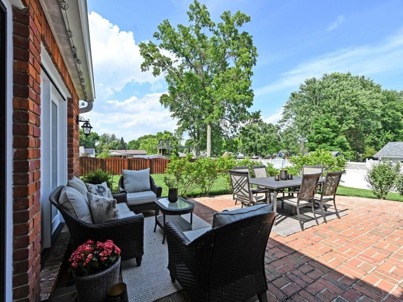 6453 Oldbarn Court, Madeira, OH 45243 Photo 46