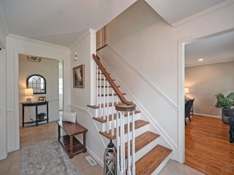 6453 Oldbarn Court, Madeira, OH 45243 Photo 7