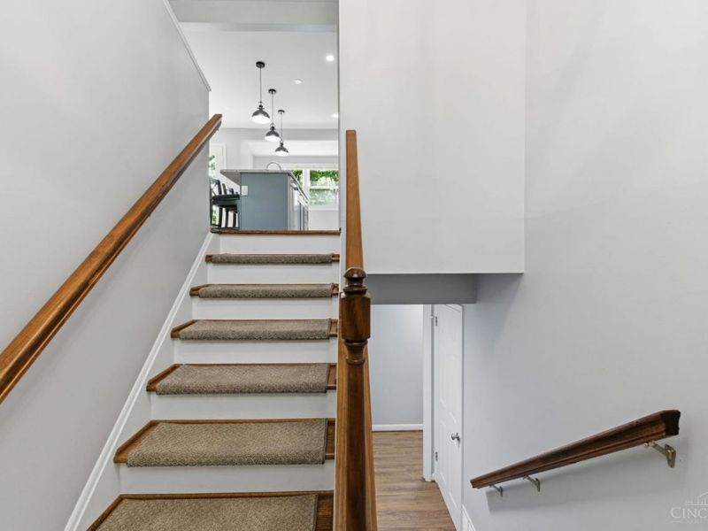 11662 Sharonwoods Court, Cincinnati, OH 45241 Photo 4