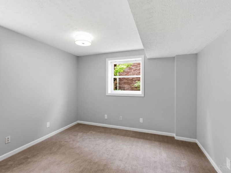 11662 Sharonwoods Court, Cincinnati, OH 45241 Photo 42