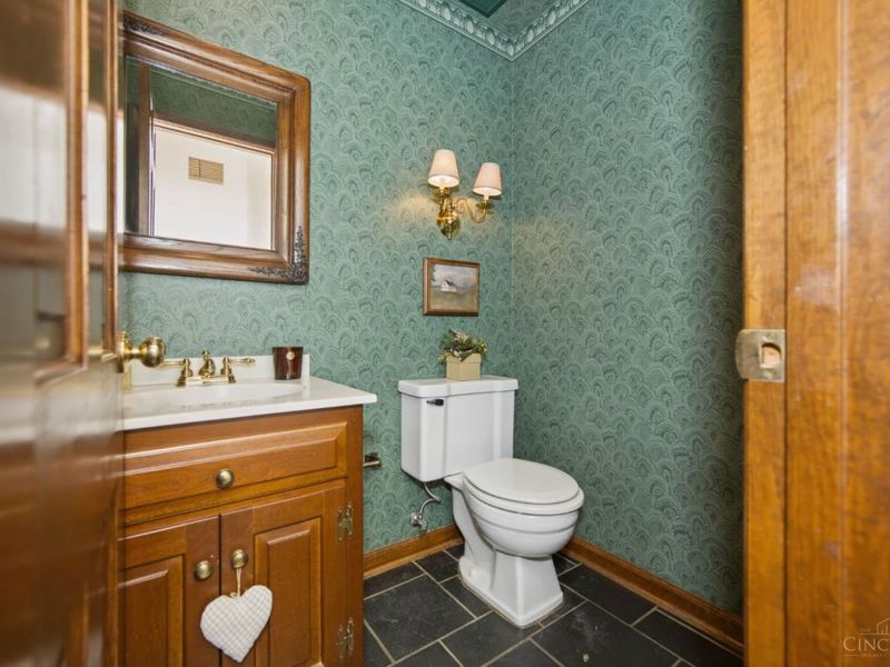 2082 Beech Grove Drive, Green Township, OH 45233 Photo 57