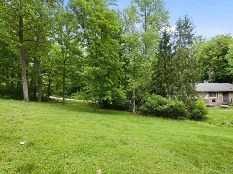2082 Beech Grove Drive, Green Township, OH 45233 Photo 74