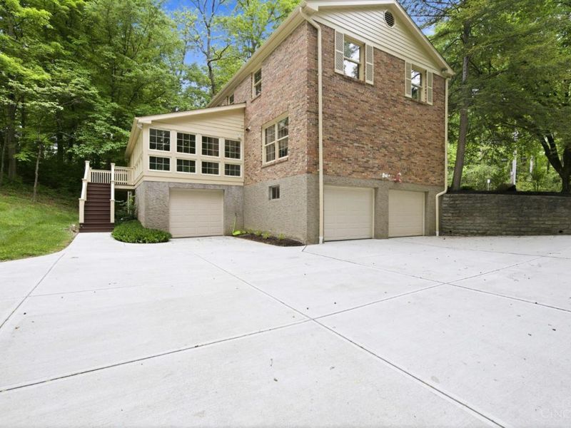 2082 Beech Grove Drive, Green Township, OH 45233 Photo 79