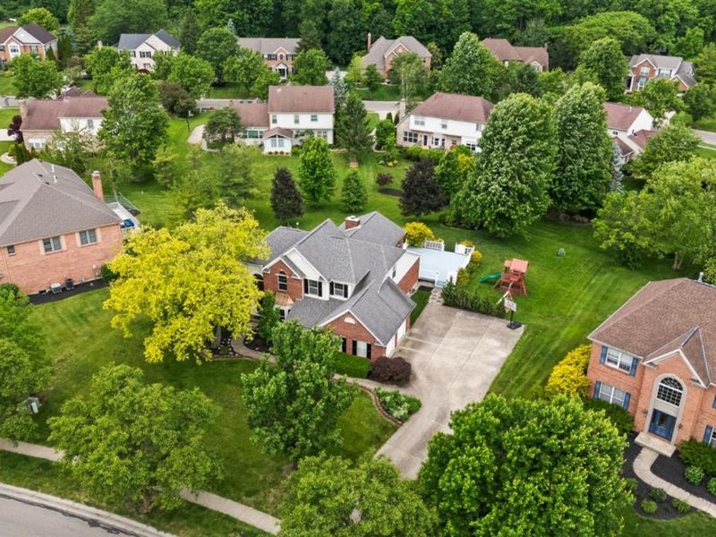 6943 Lexington Park Boulevard, Mason, OH 45040 Photo 2