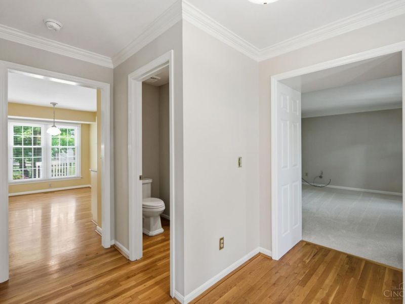 11110 Zaring Court, Sharonville, OH 45241 Photo 6