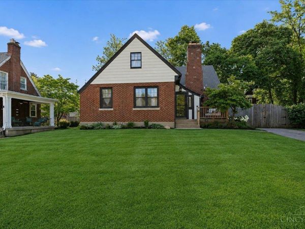 6302 Heitzler Avenue, Cincinnati, OH 45224